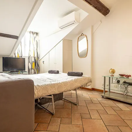 Gold Town Nizza